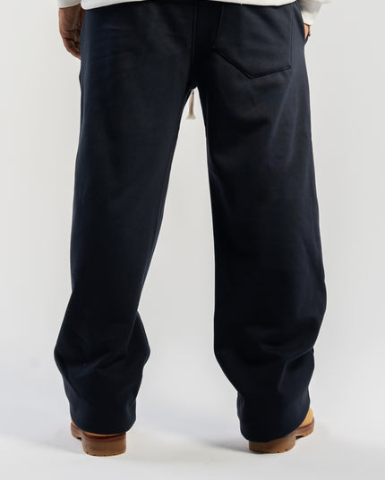 بنطال رياضي 2 (نسخة)